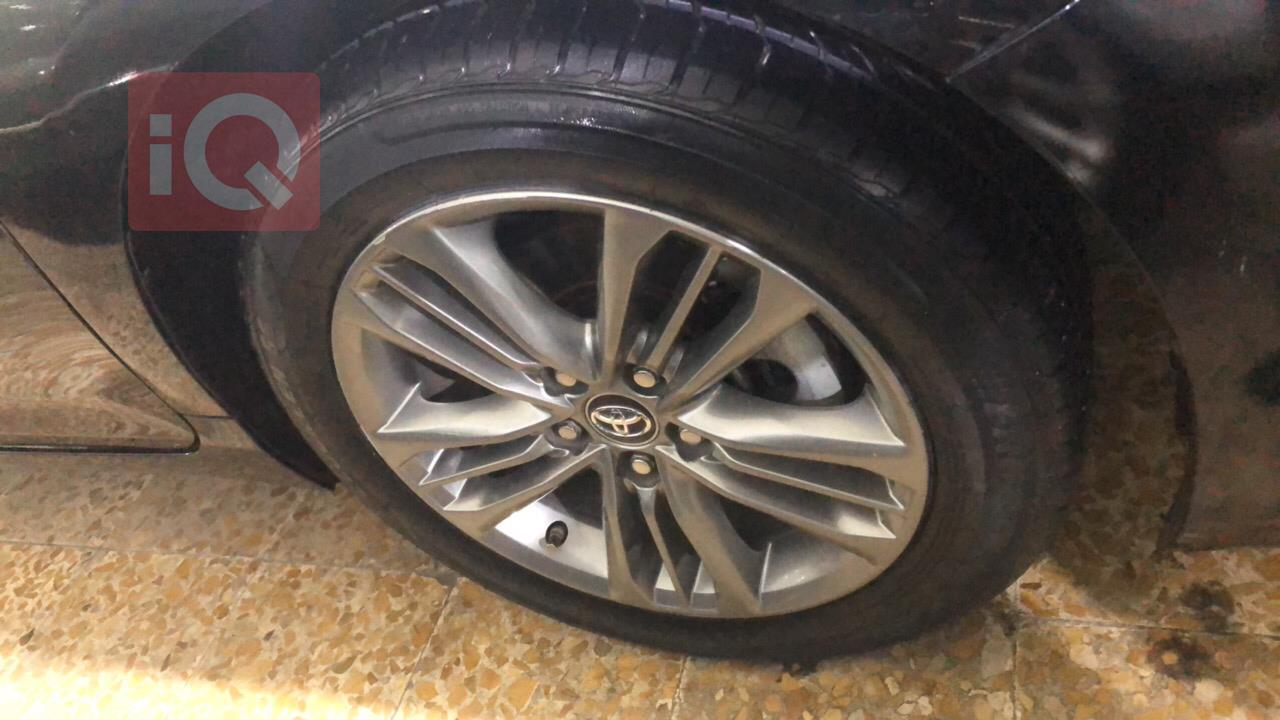 تۆیۆتا کامری